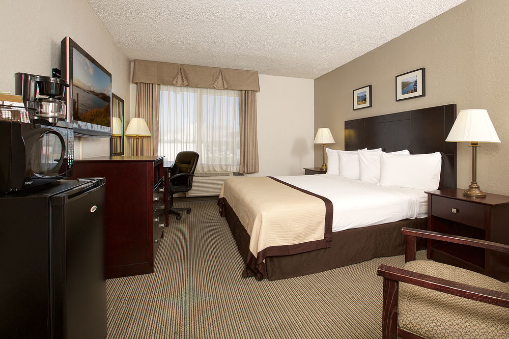 Quality Inn & Suites Reno Airport ภายนอก รูปภาพ